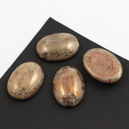 Kaboszon szklany Lt Honey Beige - Luster - Opaque Topaz/Pink owal 25x18mm