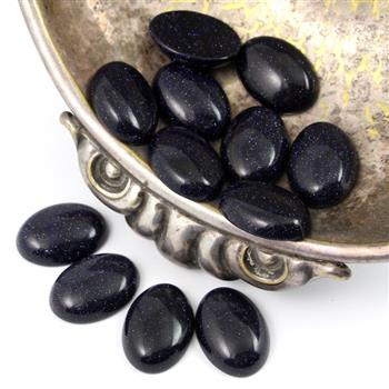 Kaboszon noc kairu owal 25x18mm