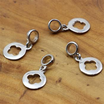 Zawieszka metalowa srebrna z podwieszką 14mm