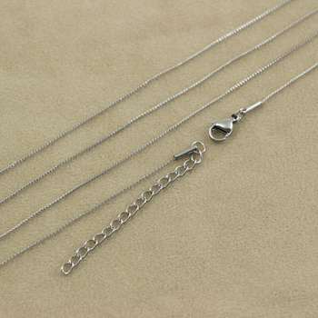 Łańcuszek gotowy żmijka z zapięciem 0,8mm stal szlachetna [45+5cm]