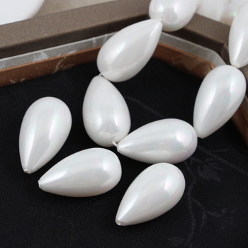 Perła seashell kropla biała 28x16mm