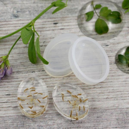 Forma silikonowa do odlewów z żywicy zawieszka owal 25x18mm