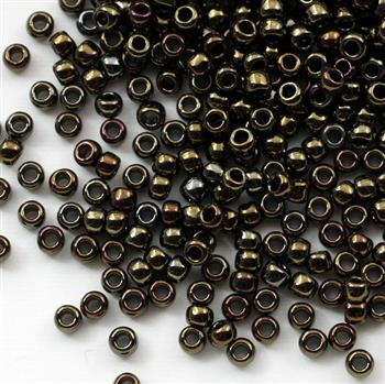 Toho Round 8/0 Metallic Iris Brown [10g]