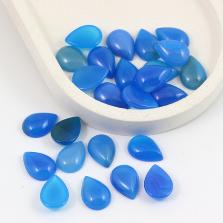 Kaboszon agat łezka niebieska 18x13mm
