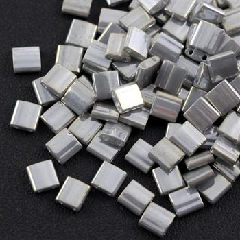 Miyuki Tila Beads 5x5x1,9mm Opaque Smoke Grey Lustered [30szt]