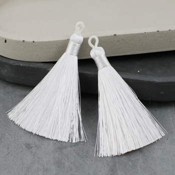 Chwost z pętelką biały 70 mm