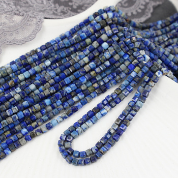 Lapis lazuli kostka fasetowana 3mm [sznur 38cm]
