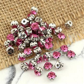 Kaboszon akrylowy kryształek w oprawie  różowy 6x6mm