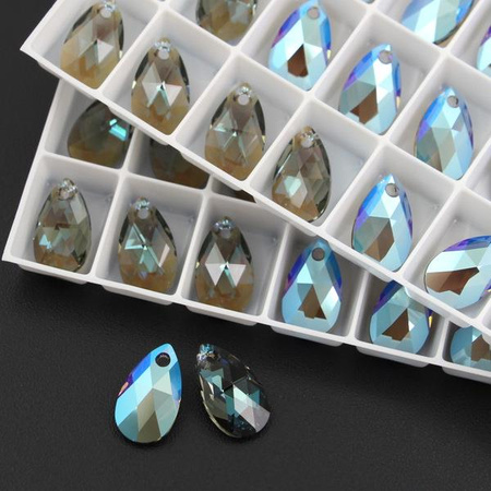 6106 Swarovski Pear-shaped Pendant 16x9mm Black Diamond Shimmer