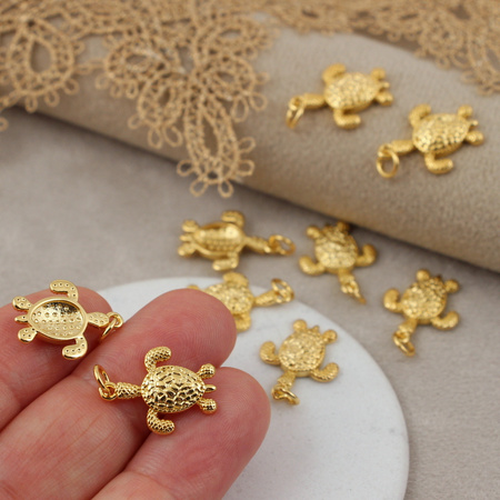 Zawieszka żółw mosiądz złocony 18x14mm