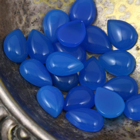 Kaboszon jadeit łezka niebieska 18x13mm