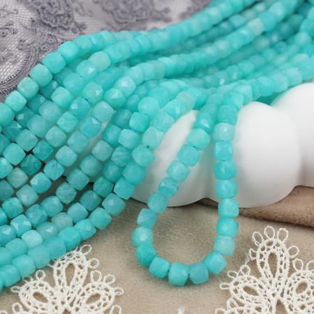 Amazonit kostka fasetowana 5mm [sznur 39cm]