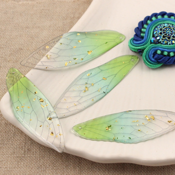 Akrylowa zawieszka skrzydło ważki zielone 51x16mm