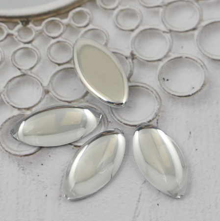 Kaboszon szklany Crystal - Silver Foiled wrzeciono 20x10mm