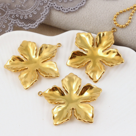 Zawieszka kwiatek stal szlachetna pozłacana 35mm