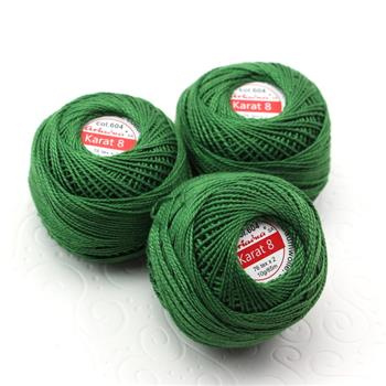 Kordonek Karat 8  zielony 10g/65m