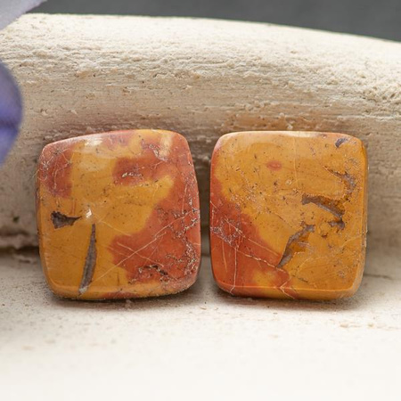Kaboszony jaspis maligano 12x12x3mm [para]