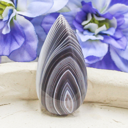 Kaboszon agat botswana łezka 44x23mm