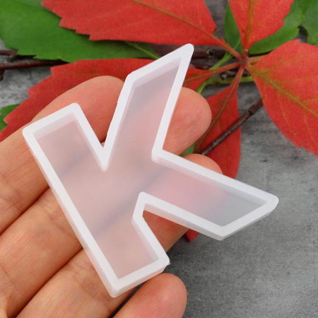 Forma silikonowa do odlewów z żywicy litera K 4cm