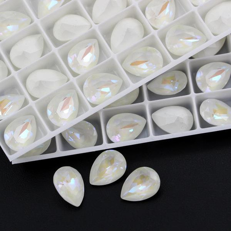 4320 Swarovski Pear Fancy Stone 14X10mm Light Grey DeLite