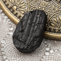 Kaboszon turmalin druza 27x17x9mm