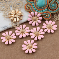 Element ozdobny kwiatek emaliowany jasnoróżowy 18mm