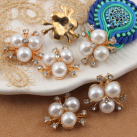 Element ozdobny z dżetami i perełkami 21x20mm