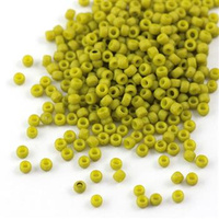 Toho Round 8/0 Semi Glazed Lemongrass [10g]