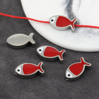 Przekładka emaliowana stal szlachetna ryba srebrna/czerwona 14x7mm