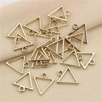 Zawieszka złoty trójkąt 20x18mm