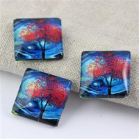 Kaboszon szklany z grafiką kwadrat 20mm