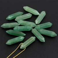 Awenturyn zielony zawieszka grot 32x9mm