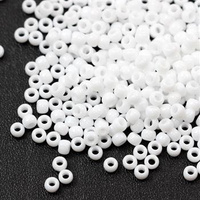 Toho Round 8/0 Opaque White [10g]