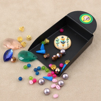 Szufelka do koralików i drobnych elementów czarna z kołnierzem 6x5cm +uchwyt