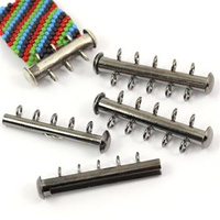 Zapięcie wsuwane czarne na 5 sznury [lupik w pionie]