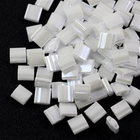 Miyuki Tila Beads 5x5x1,9mm White Pearl [30szt]