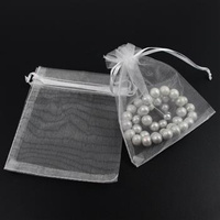 Woreczek z organzy biały 12x10cm