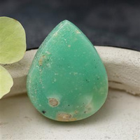 Kaboszon chryzopraz 35x27x7mm