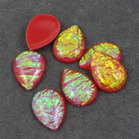 Kaboszon z żywicy łezka czerwona 23x17mm