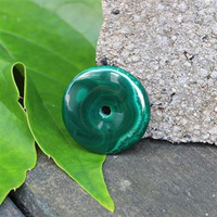 Zawieszka malachit naturalny donut 30mm