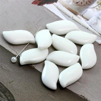 Ceramiczny twist biały 24x12mm