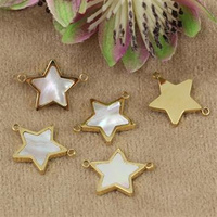 Łącznik gwiazdka z masą perłową stal szlachetna pozłacana PVD 16x12mm