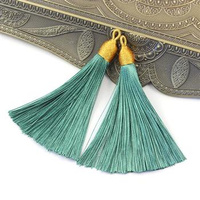 Chwost wiskozowy w czapeczce miętowy 80x10mm