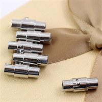 Zapięcie magnetyczne przekręcane srebrne 4mm