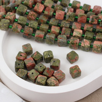 Unakit kostka fasetowana 7mm