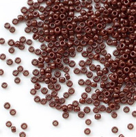 Toho Round 15/0 Opaque Oxblood [5g]