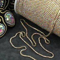 Taśma ozdobna cyrkoniowa gold/crystal AB 1,5mm [50cm]