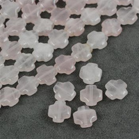 Kwarc różowy krzyżyk fasetowany 12mm