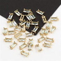 Zawieszka mini w złotej oprawie light green deluxe 8x4mm