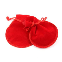 Sakiewka z weluru czerwona 9x7cm